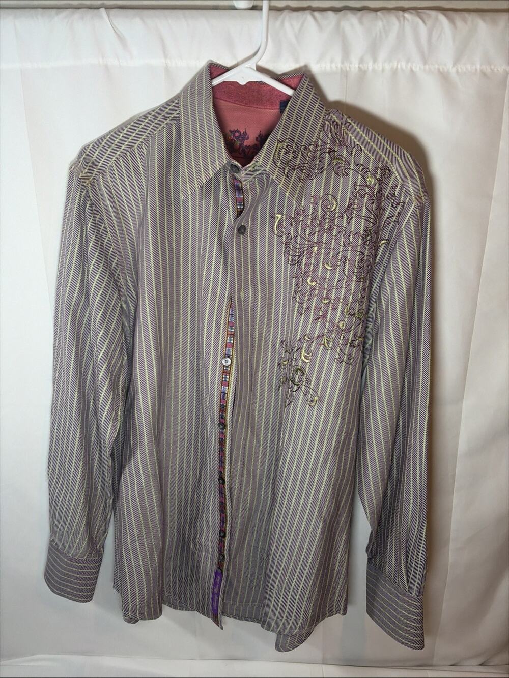 Mens Medium Robert Graham Multi Colored Striped Shirt
